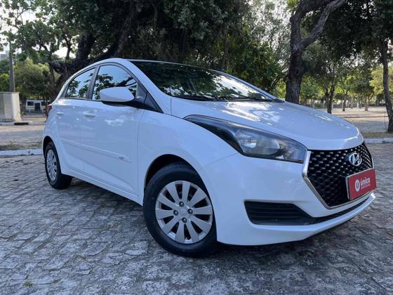 HYUNDAI HB20 1.0 UNIQUE 12V FLEX 4P MANUAL